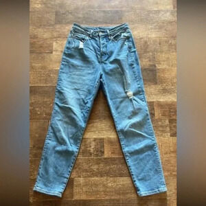 High rise curvy OG straight Size 6 old navy Button fly closure